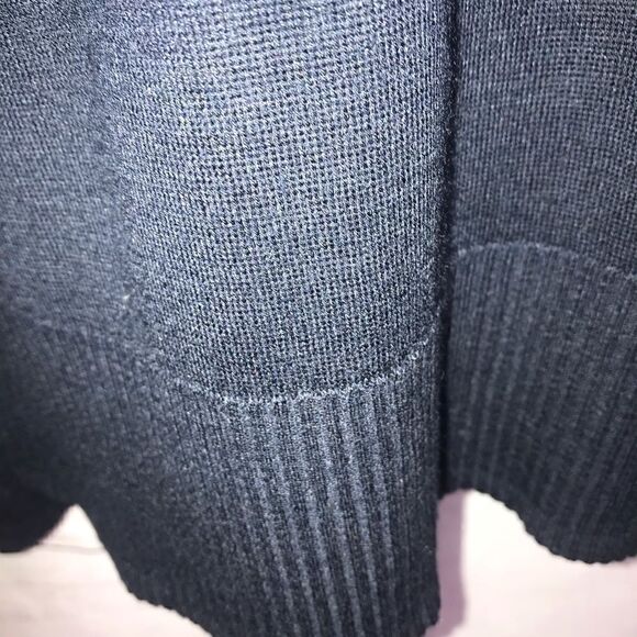 NEW! Philosophy Crew Neck Navy Tunic Sweater- Size Medium - Picture 5 of 10